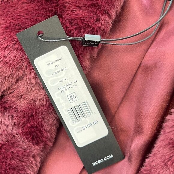 BCBG Max Azria Faux Fur Cropped Jacket-Wine Red 
Trendy Color🔥🔥 - Picture 6 of 10